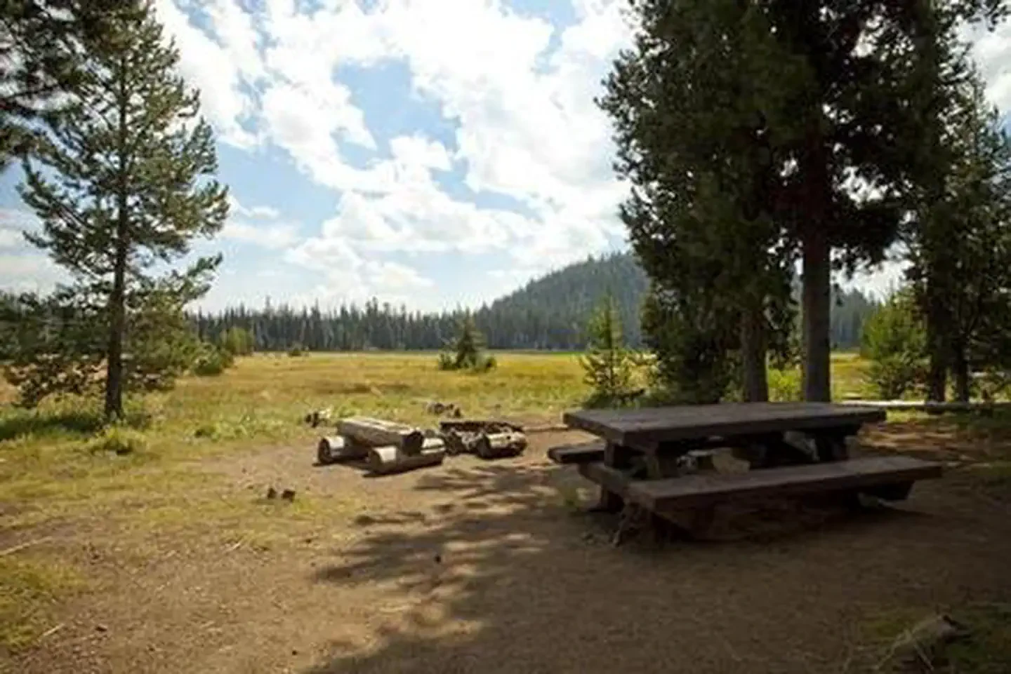 South Campground - Hosmer Lake (OR)