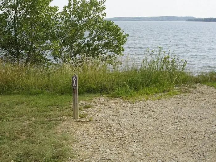 A18