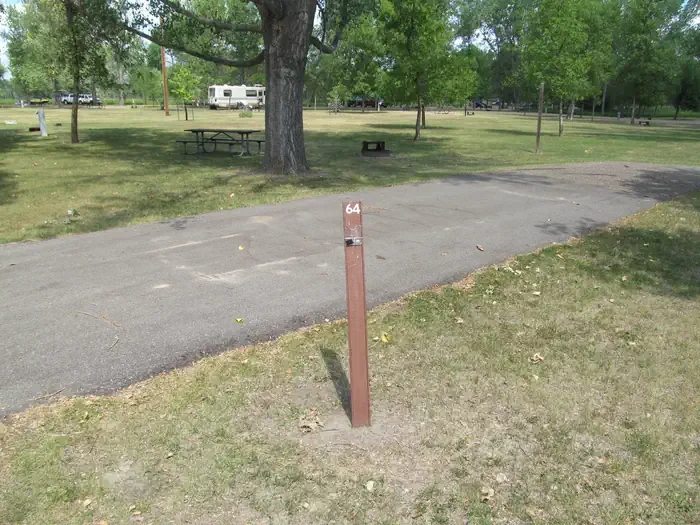 064