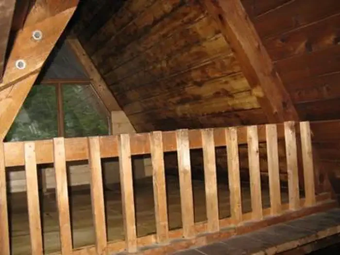 Piper Island Cabin