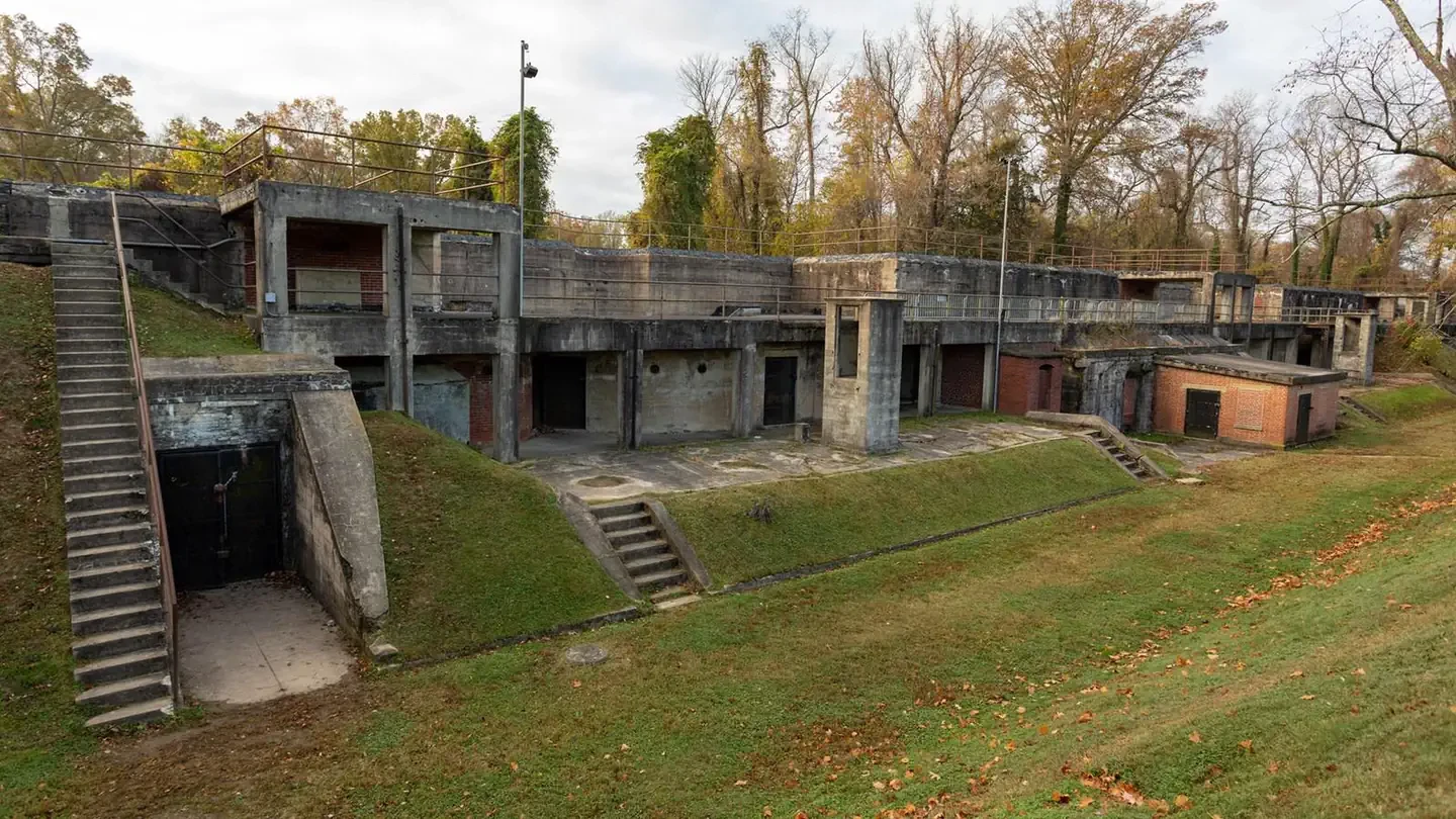 Fort Hunt Picnic Areas