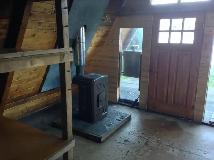 Piper Island Cabin