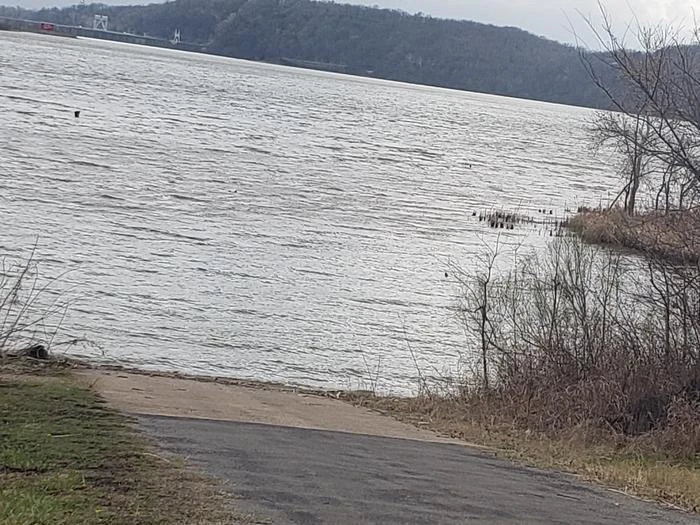 Brewers Bend Boat Ramp