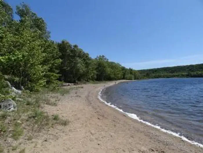 Monocle Lake