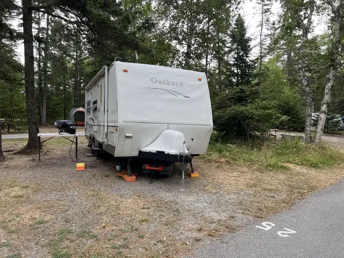 C25