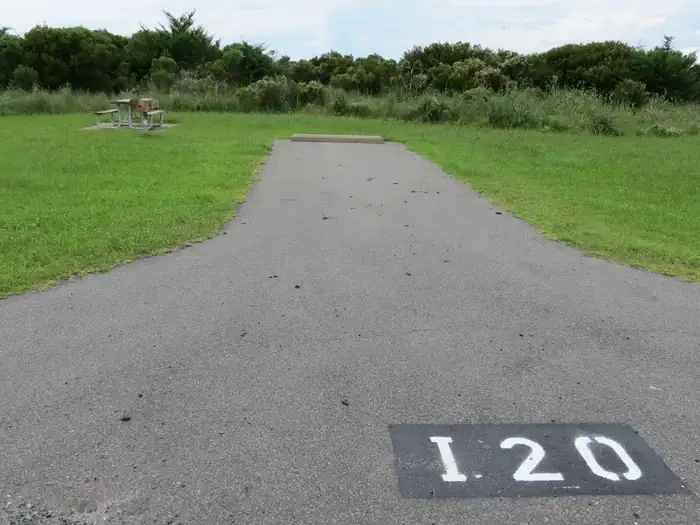 I020