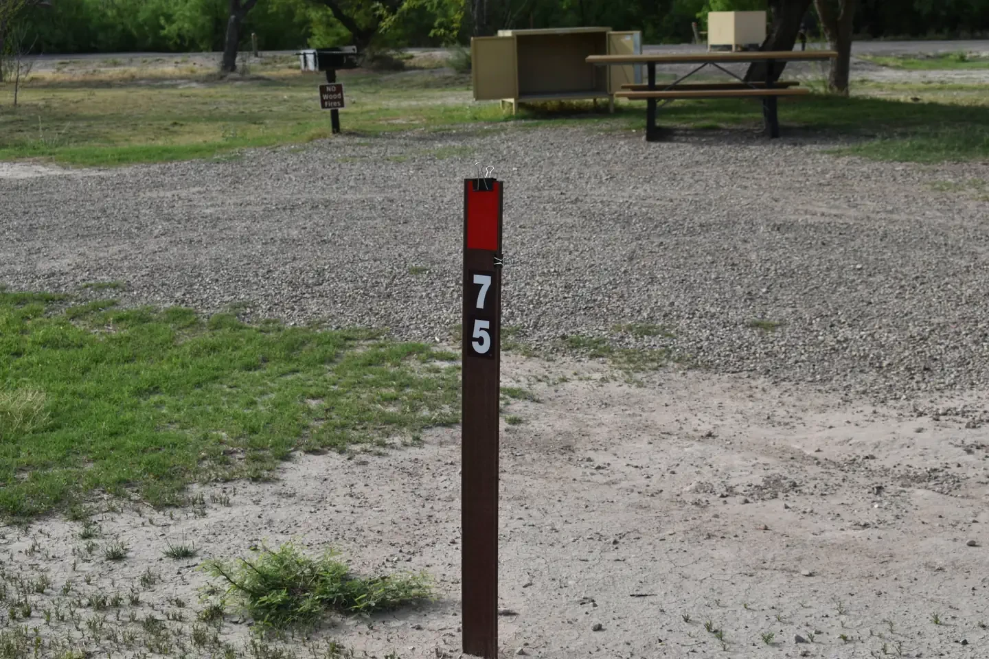 075