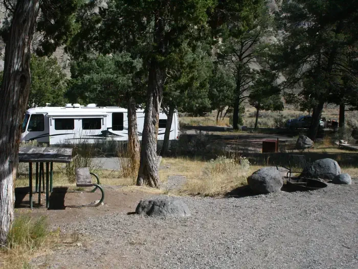 Mammoth site #73