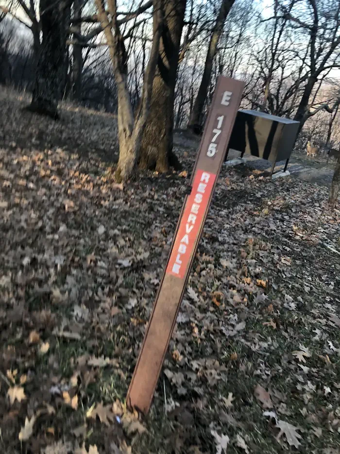 E175