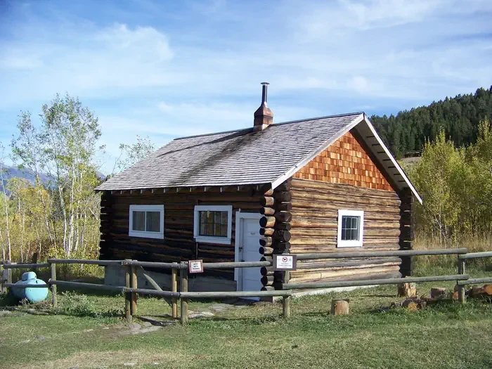 Wall Creek Cabin