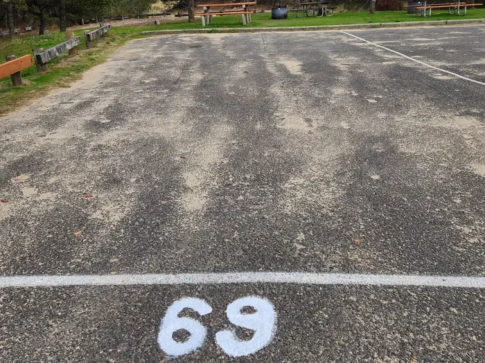 069