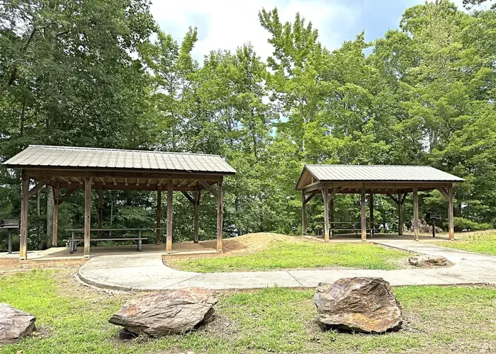 Damsite Day Use Area Shelter