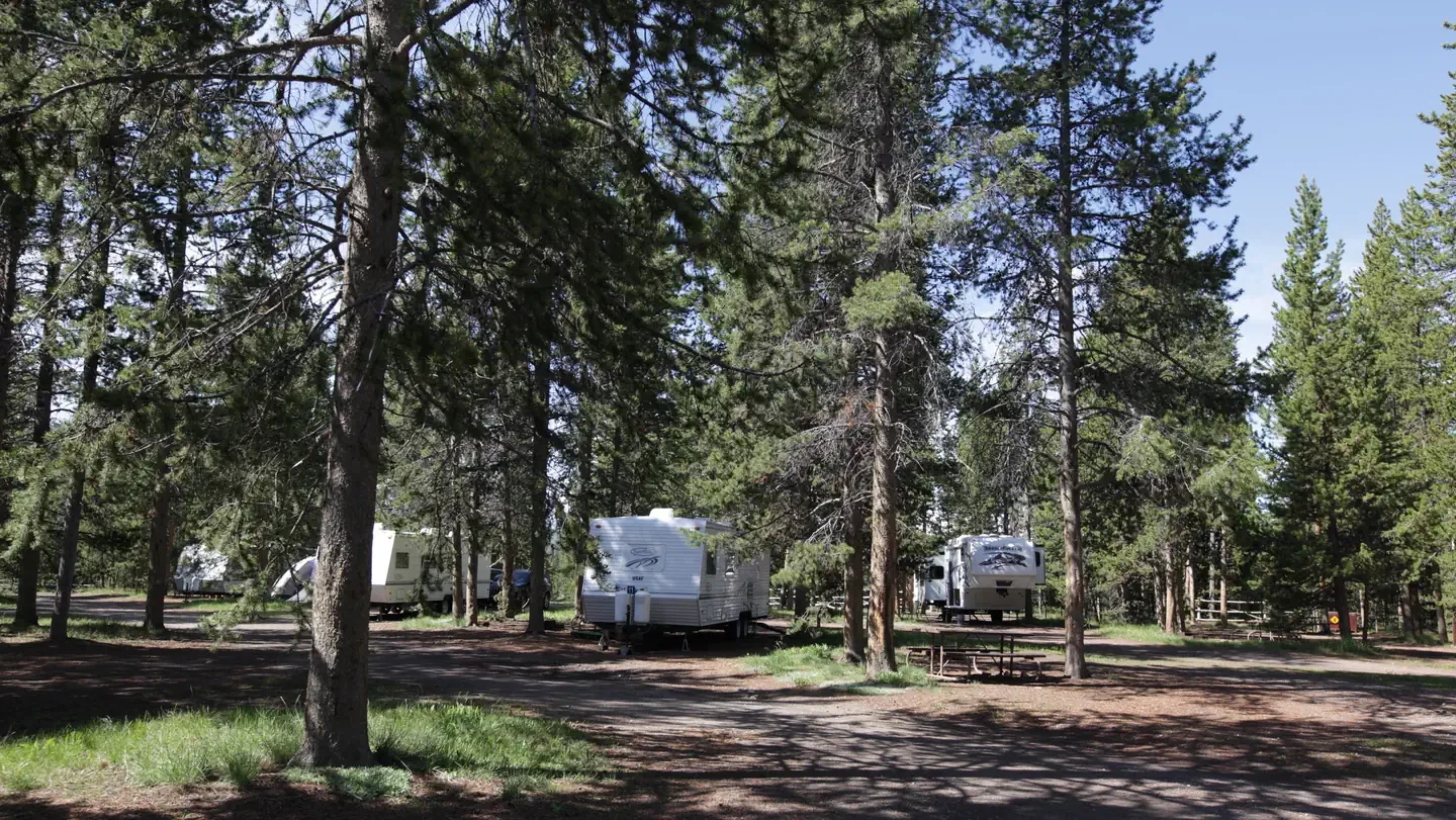 Headwaters Campground at Flagg Ranch