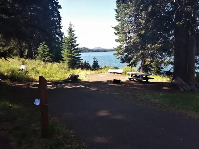Diamond Lake