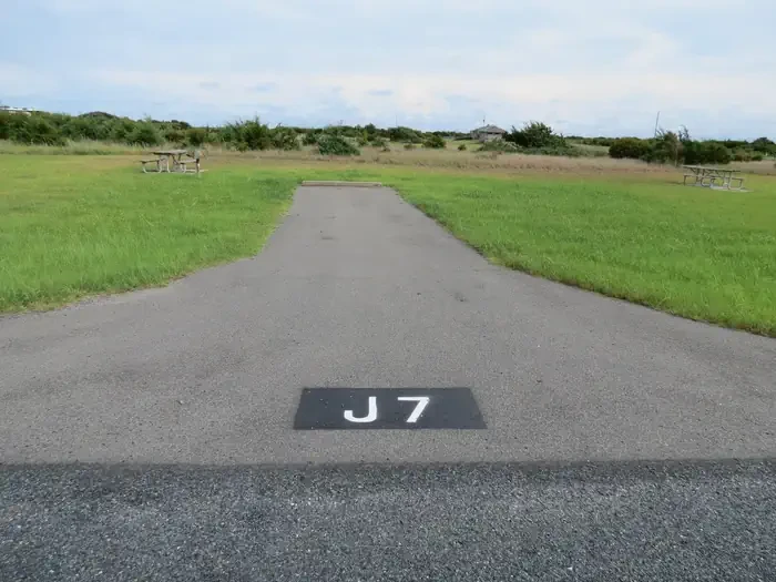 J007