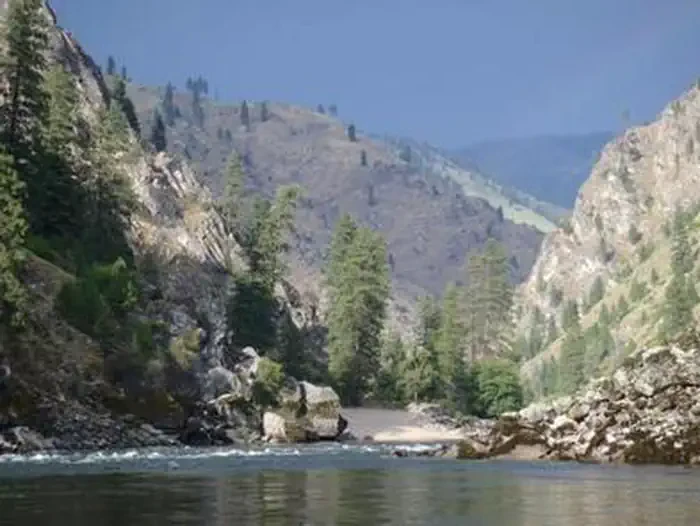 Main Salmon River (Powerboat)