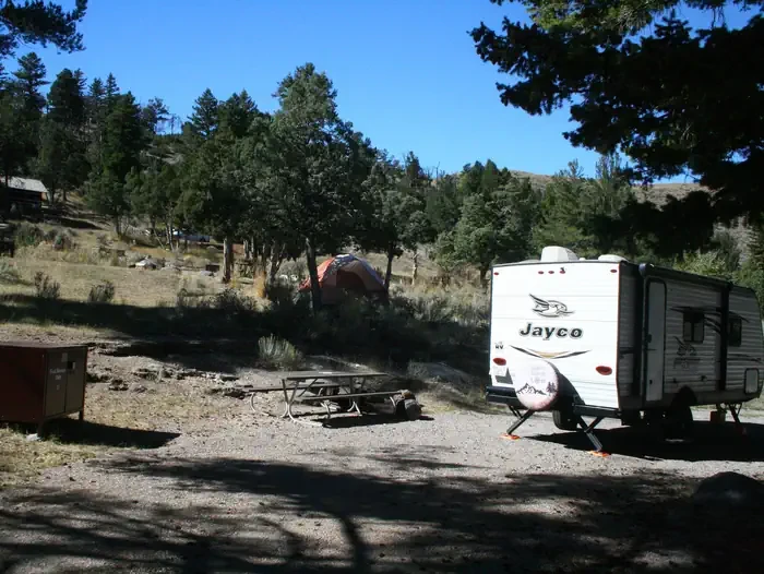 Mammoth site #33