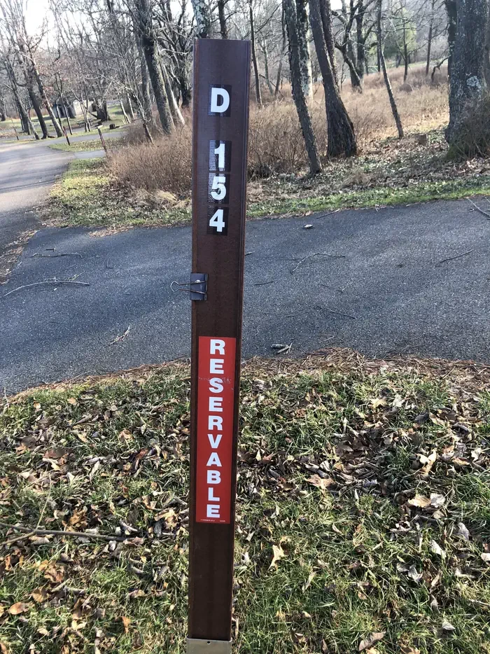 D154