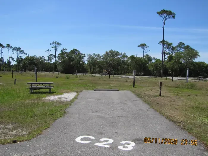 C023