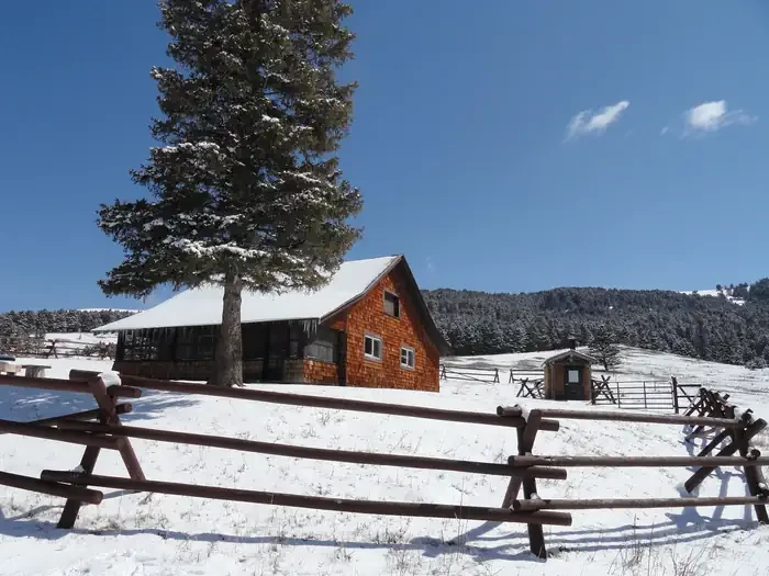 Porcupine Cabin