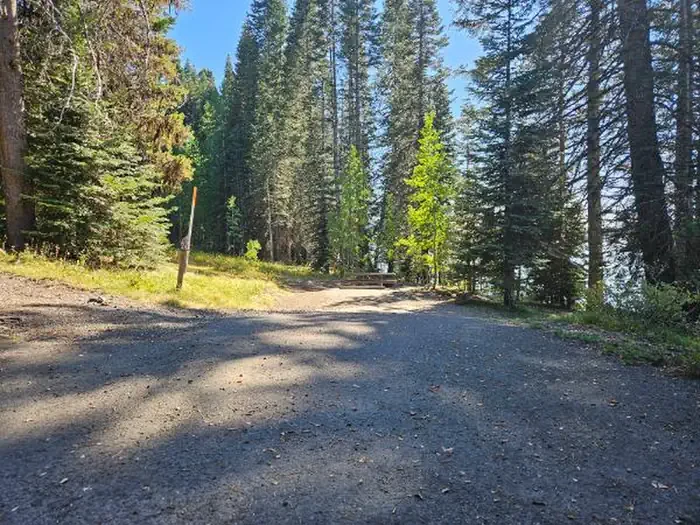 K037
