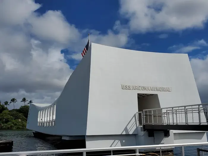 Visitor Center 30 min Narrated Multimedia Tour