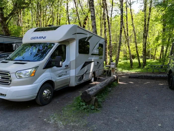 RV011