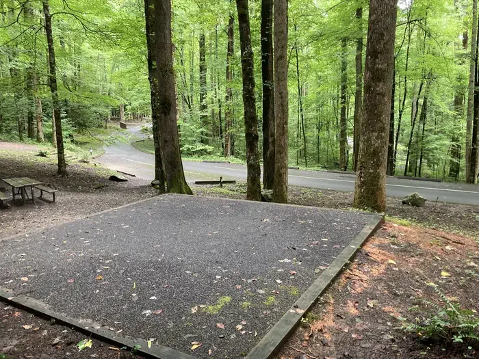 B08