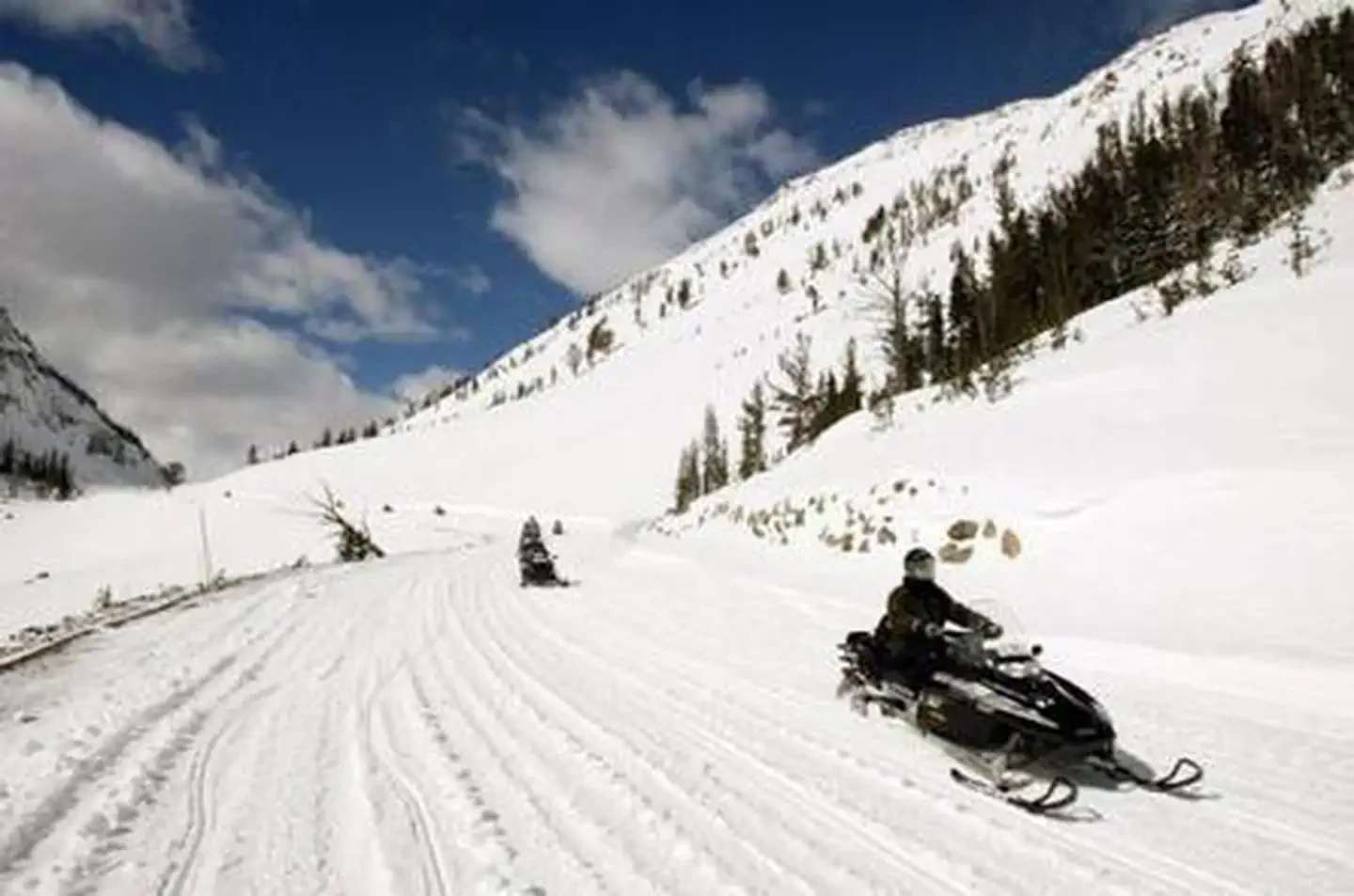 Yellowstone Non-Commercially Guided Snowmobile Access Program