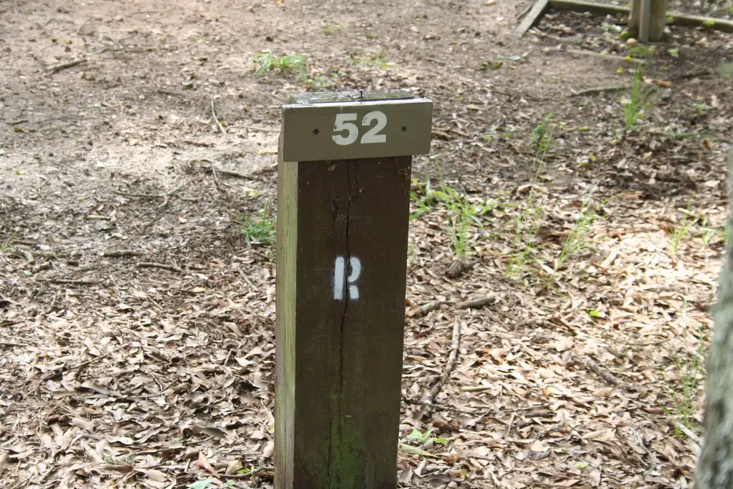 052