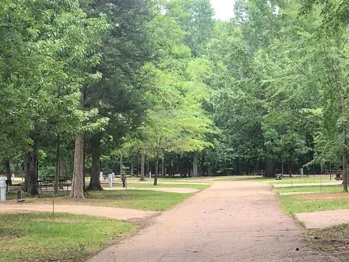 Blue Bluff Campground (aberdeen Ms)