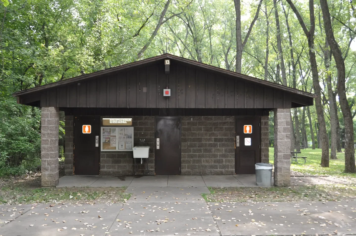 Cottonwood Campground (ia)