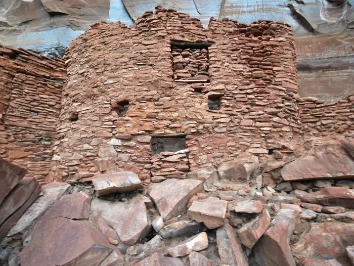 Guided Tour of Grotto Dwelling Areas