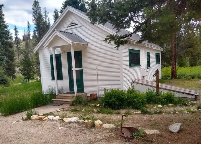 Beaver Creek Cabin (id)