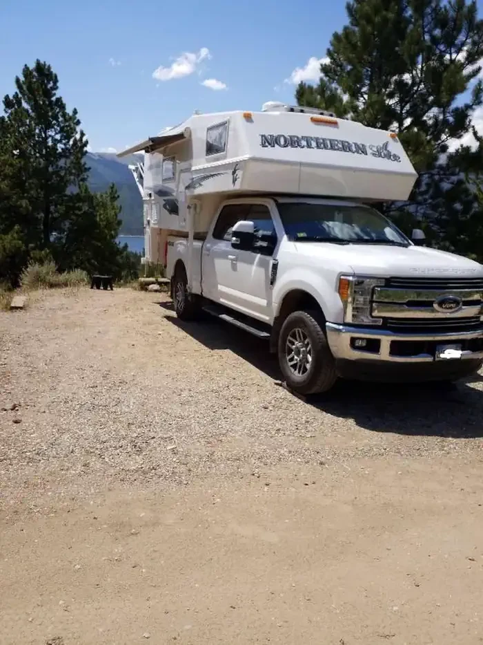 E013
