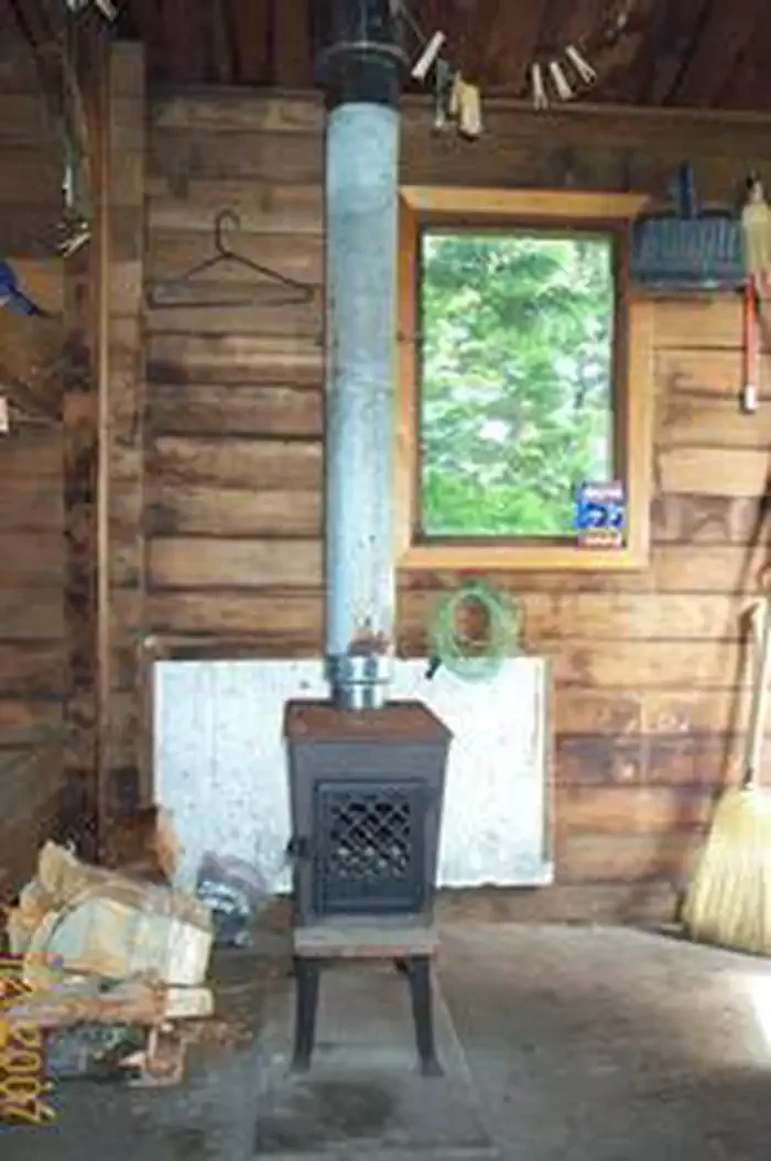 Log Jam Bay Cabin