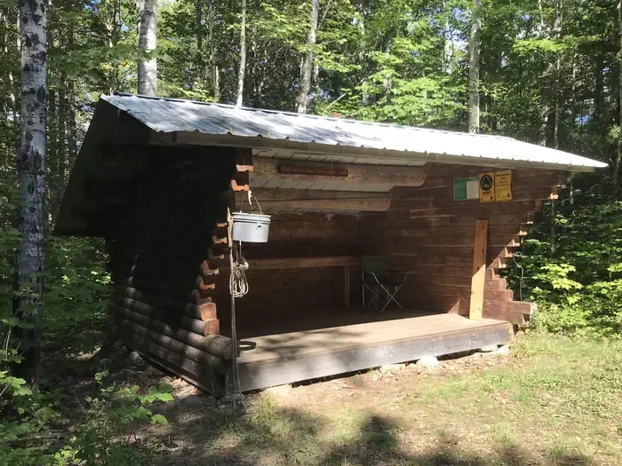 Grand Pitch Lean-to