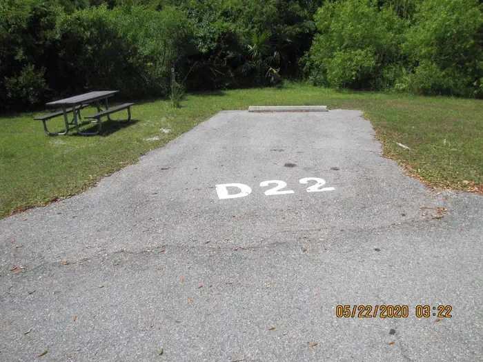 D022