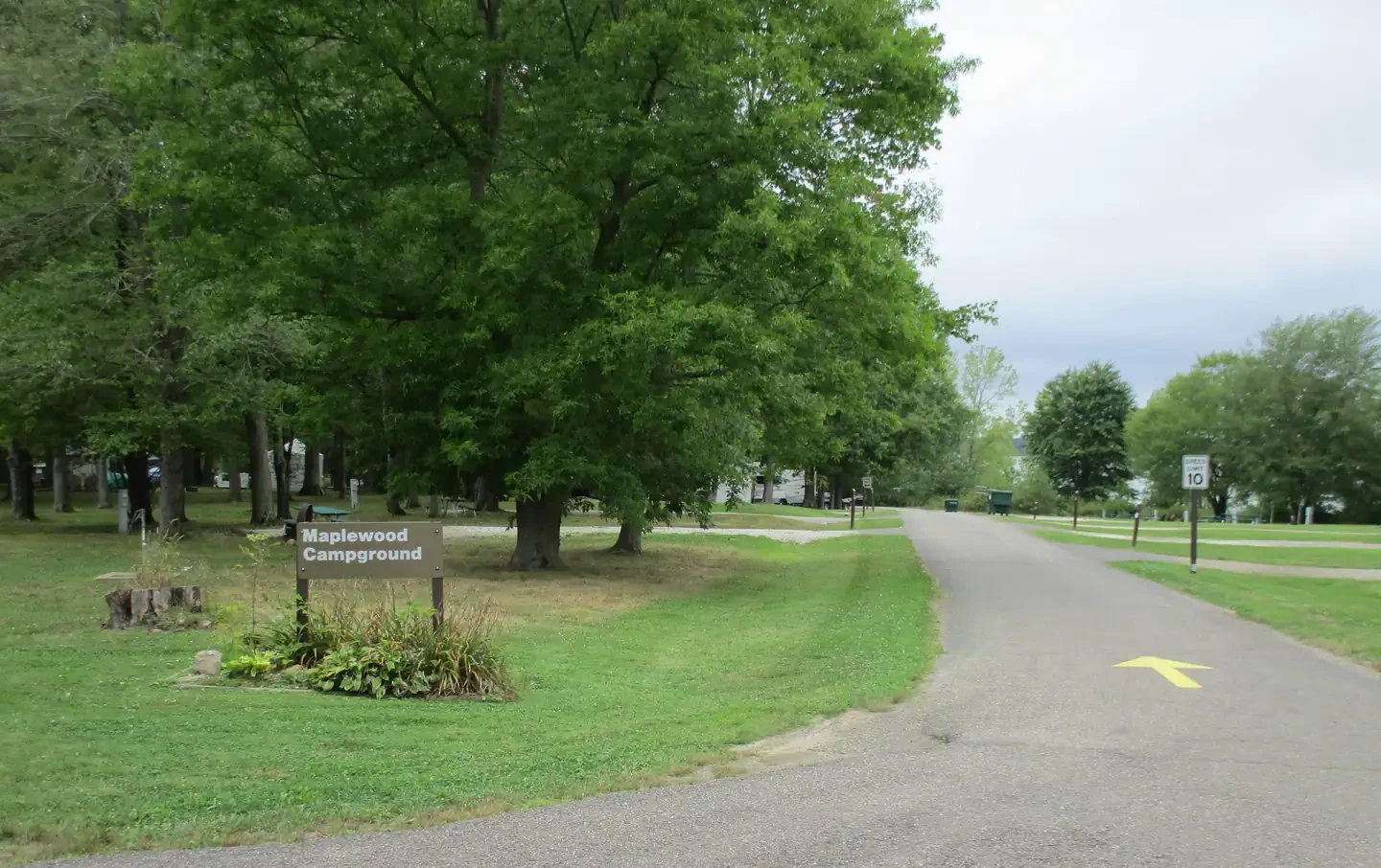 Mill Creek Camping (Berlin Lake)