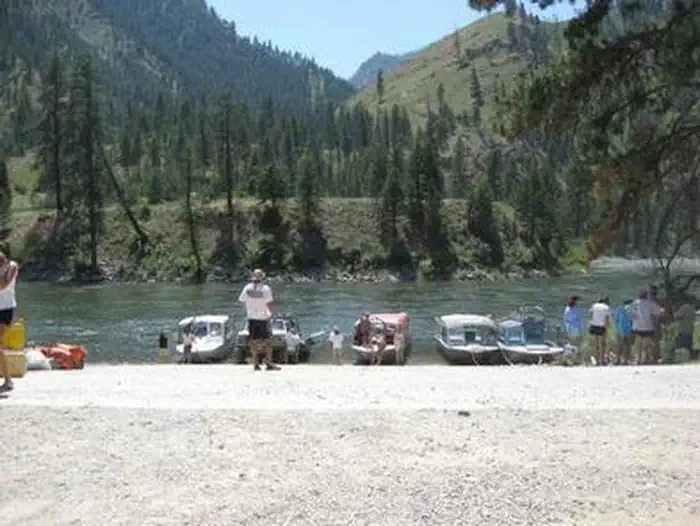 Main Salmon River (Powerboat)