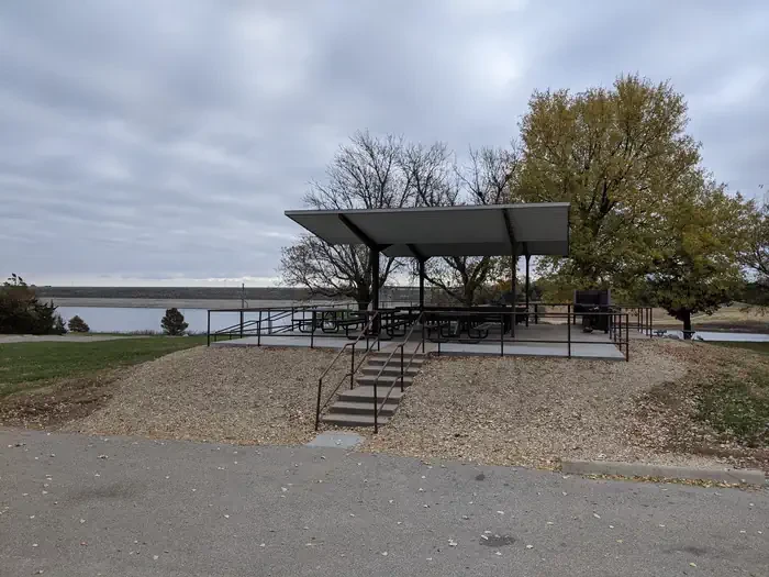 East Rolling Hills Park (ks)