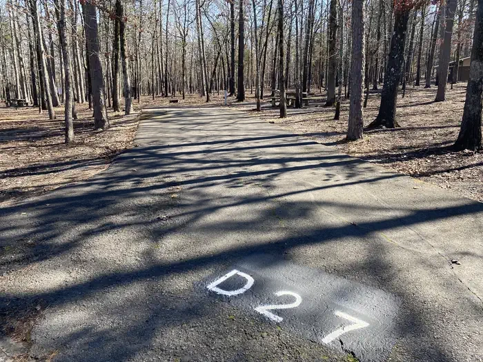 D27