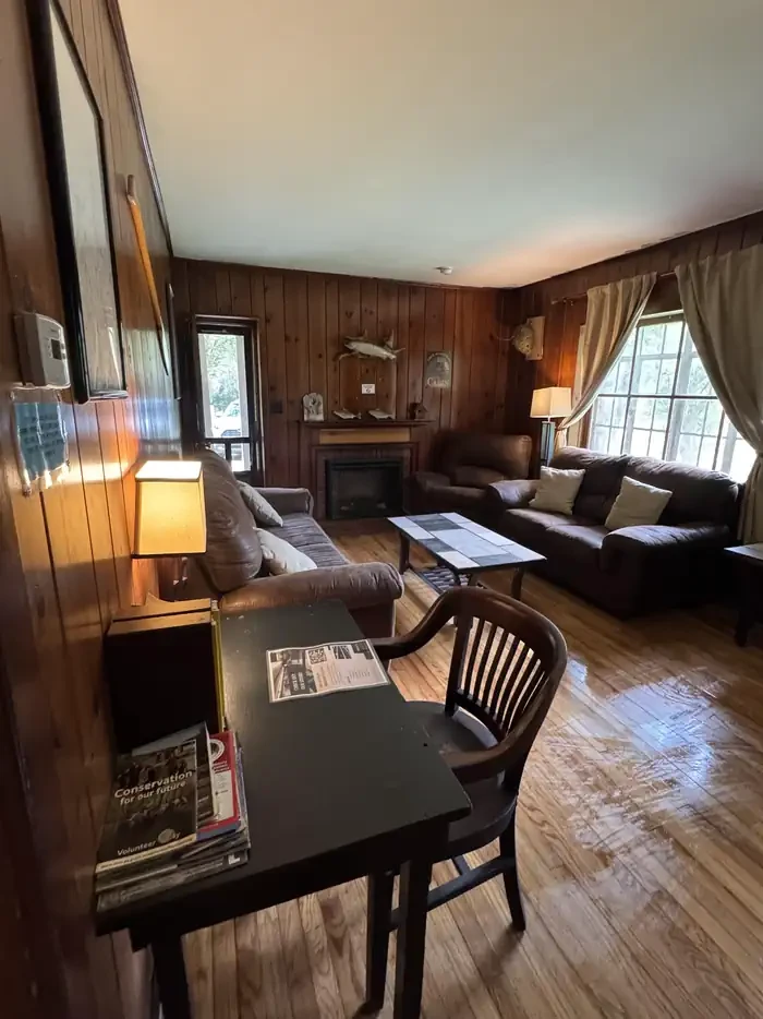 Farnsworth Cabin