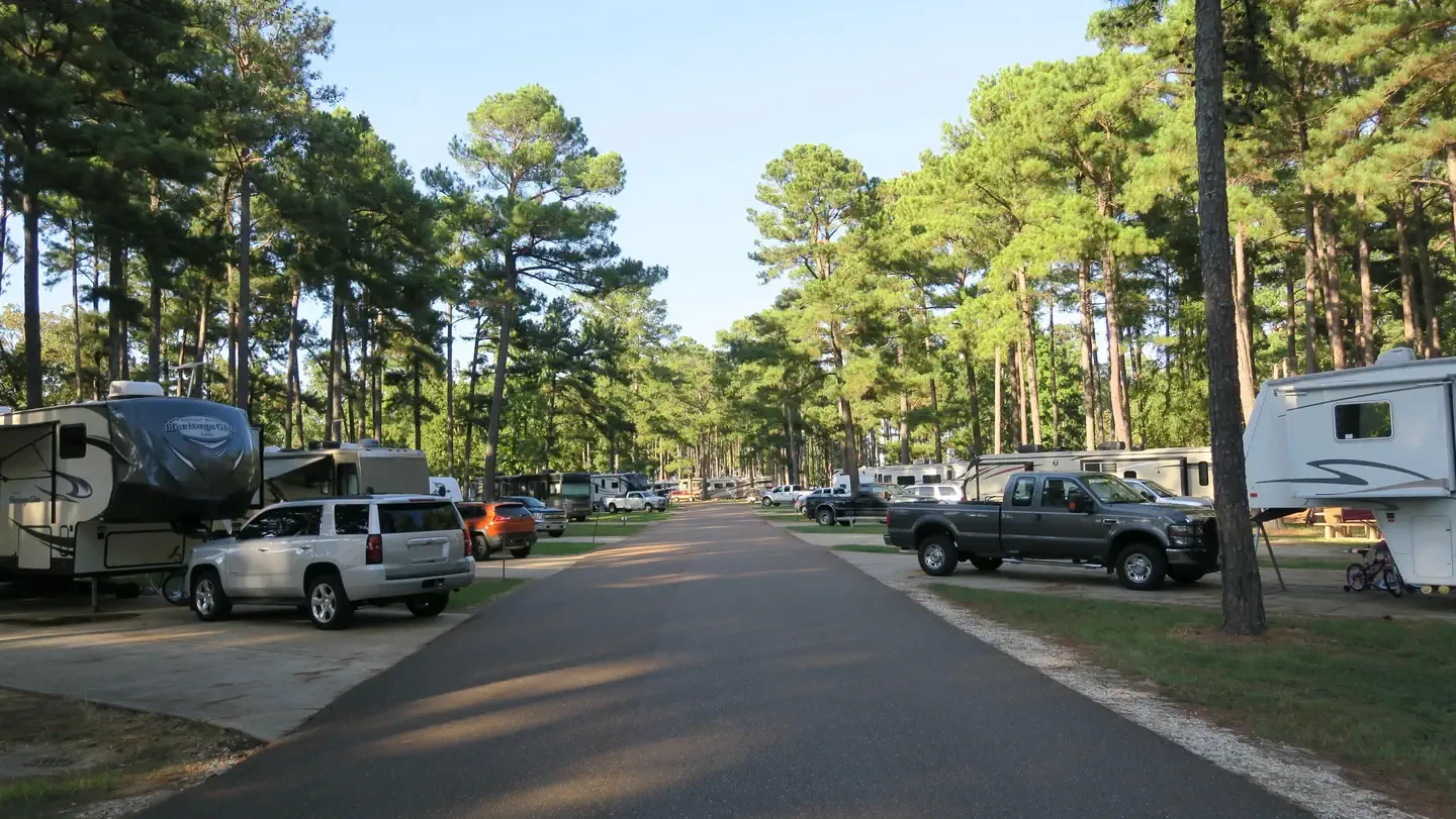 Persimmon Hill(enid Lake)