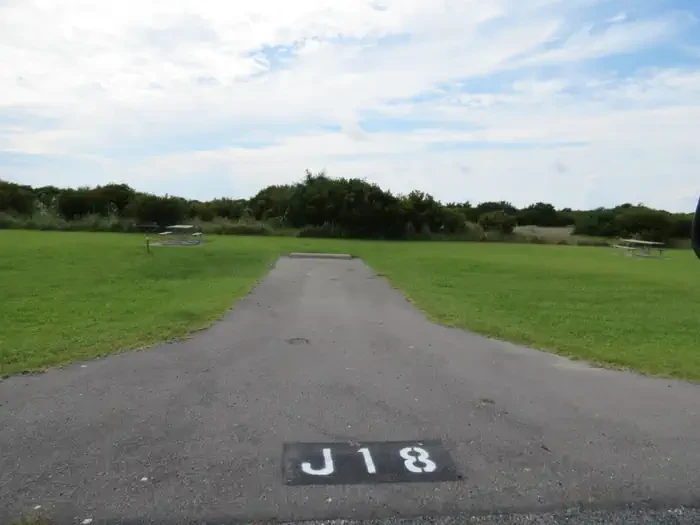 J018