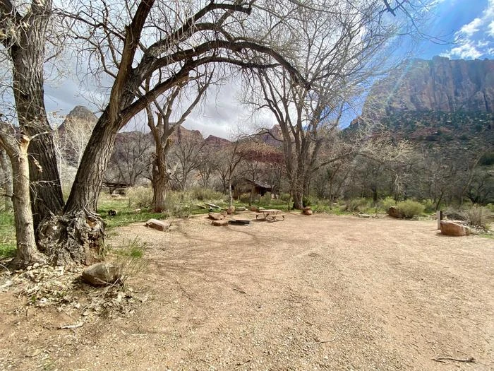 B022
