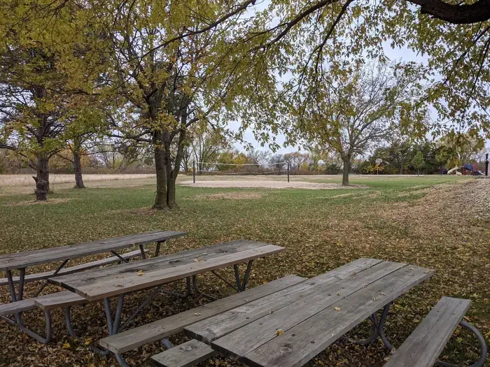 East Rolling Hills Park (ks)