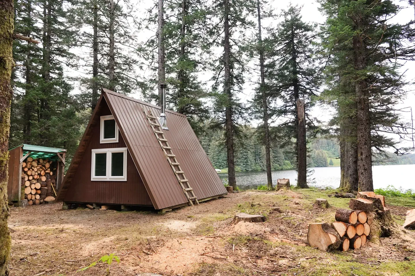 LITTLE WATERFALL LAKE CABIN