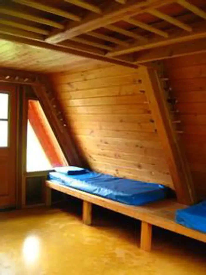 Swan Lake Cabin Petersburg