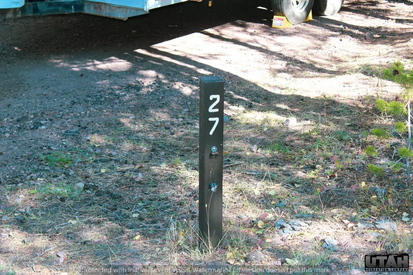 027